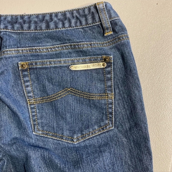 Michael Kors Women's Size 10 Sausalito Medium Wash Blue Denim Jeans Neutral EUC - Picture 3 of 6